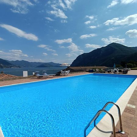 Iseolakerental- Casa Trentapassi Riva di Solto Exteriör bild