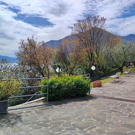 Iseolakerental- Casa Trentapassi Riva di Solto Exteriör bild
