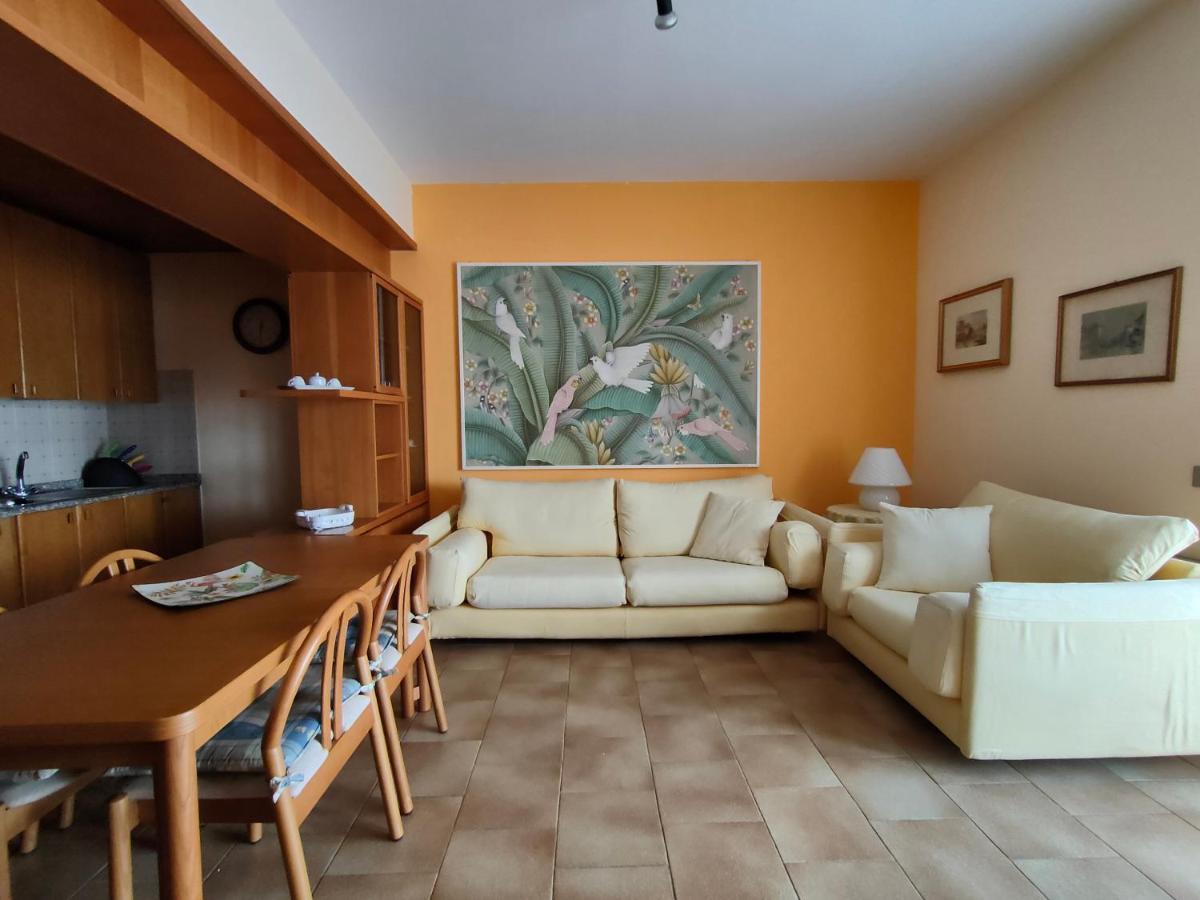 Iseolakerental- Casa Trentapassi Riva di Solto Exteriör bild