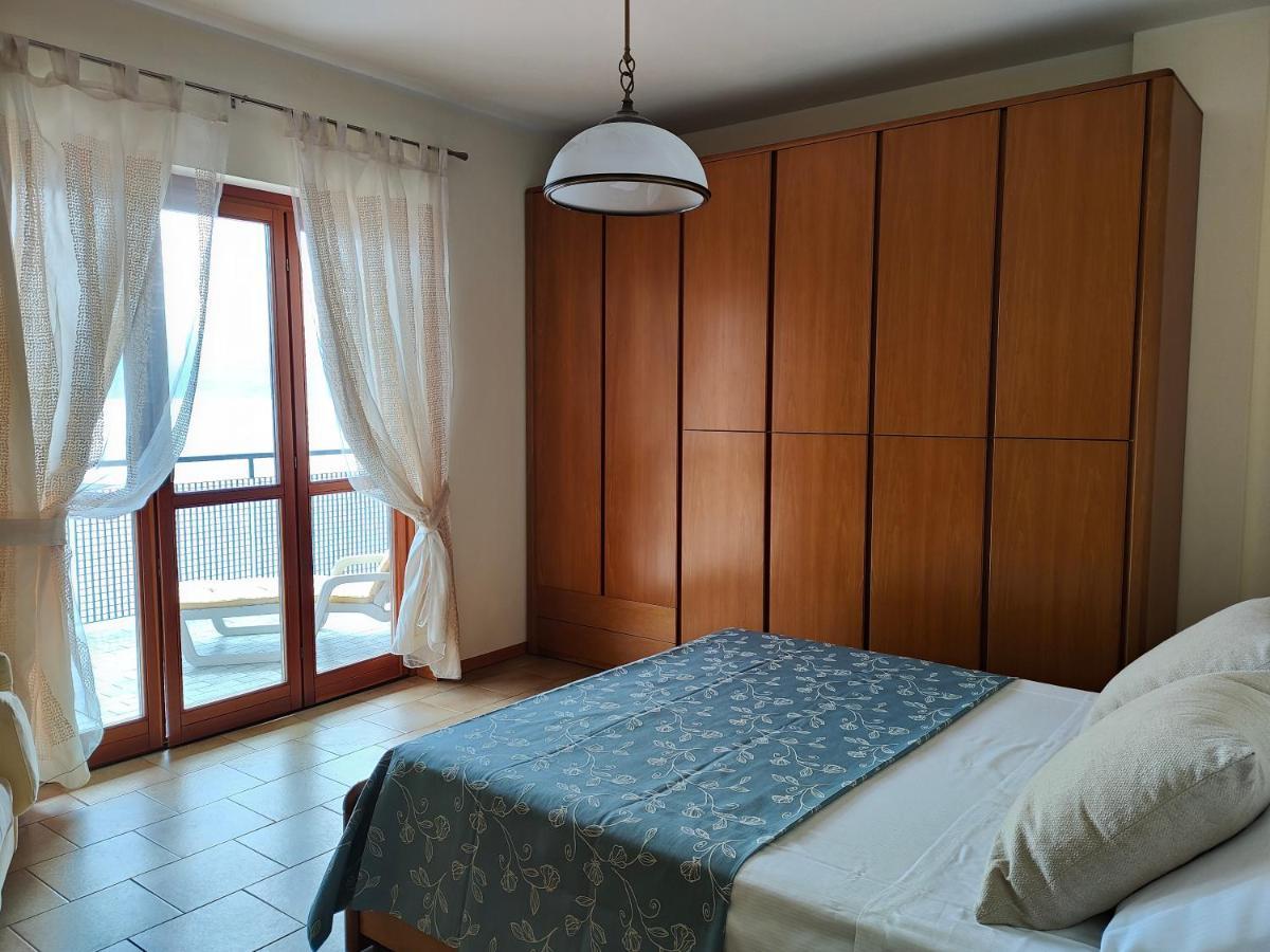Iseolakerental- Casa Trentapassi Riva di Solto Exteriör bild